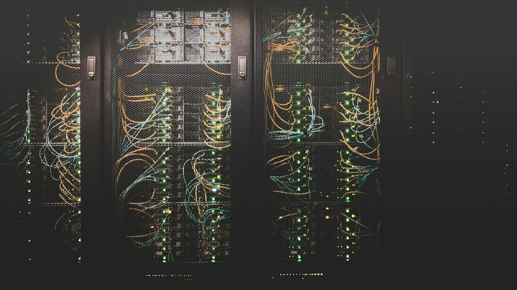 Profesionálna IT infraštruktúra a dátové centrum